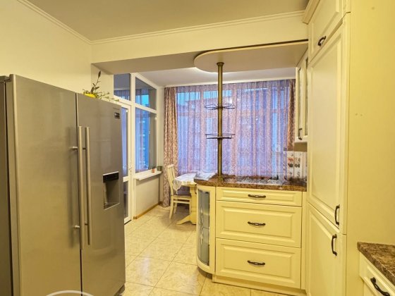 2к квартира кращий житловий комплекс, 81 кв.м. Брюховичі Брюховичи