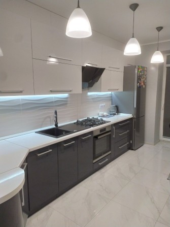 Продам 2 кімнатну квартиру - фото 1