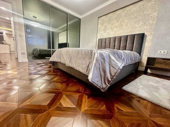 Продаж квартири Героїв Крут Дан Буд у 2-ох рівнях - фото 1