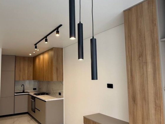 Продаж квартири з ремонтом в новобудові Винники