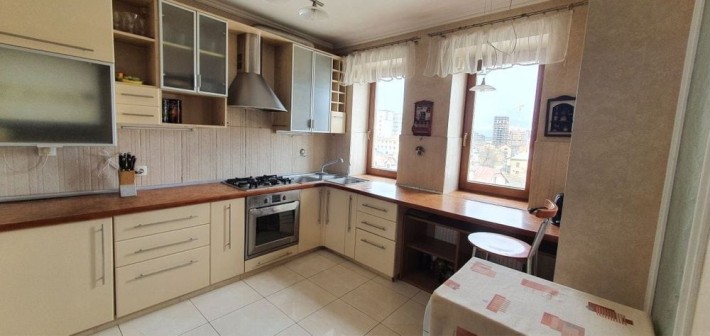 Терміново!Від власника 2рівнева кварт по вул.Кульпарк..128а, 254 кв.м - фото 1