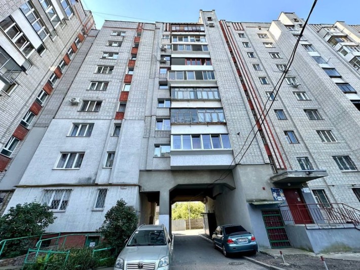Продаж 3 кімнатної квартири вул. Кульпарківська 130 - фото 1