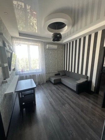 СРОЧНО! Продам 2 ком. квартиру на Червоном Хуторе! - фото 1