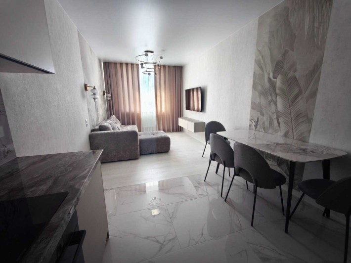 2 комнатная квартира 61 м2 с Ремонтом ЖК 53 Жемчужина - фото 1