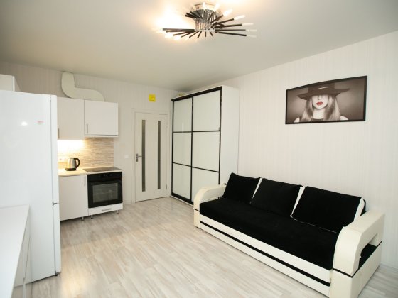 На продаж 1 кімнатна судійка у Артвіль 27.7 кв м 2/10 Укомплектована Авангард