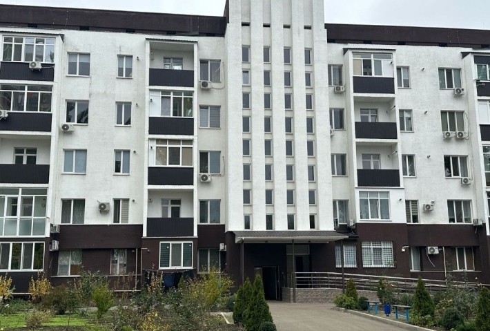 Продается двухкомнатная квартира в отличном состоянии. - фото 1