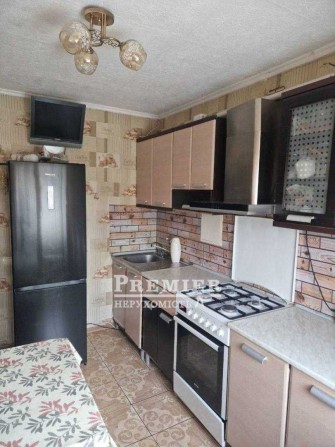 Пропонується 3 кімн. квартира смт. Великодолинське - фото 1