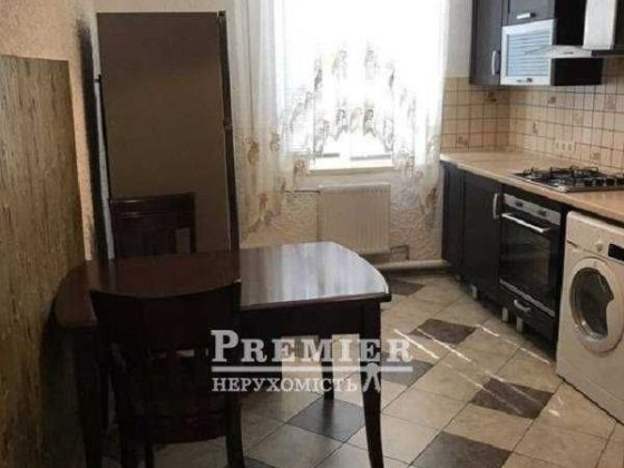 Продам 2-кімнатну квартиру