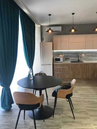 Продам квартиру  в  жк Авторський з  євроремонтом - фото 1