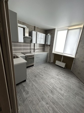 Продам 2к.квартиру Великодолинское - фото 1