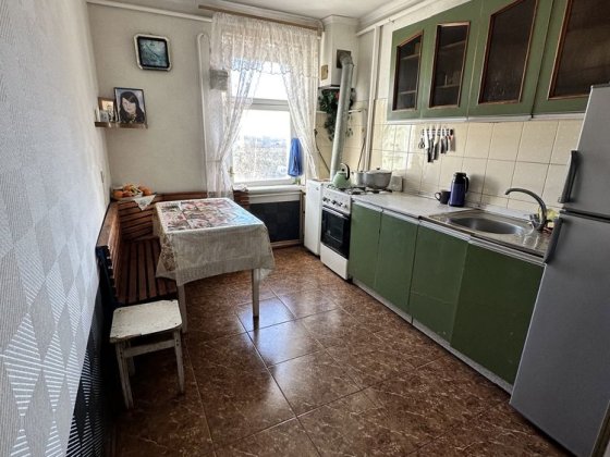 Продам 4-х комнатную квартиру в Авангарде Авангард