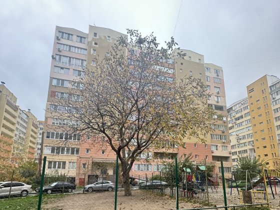 Квартира-студія в м. Одеса, по вул. Сахарова буд18 Крыжановка