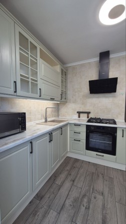 2-х ком. кв  ЖК ЗОЛОТАЯ ЭРА. Два санузла. Газовый дом. пос. Котовского - фото 1