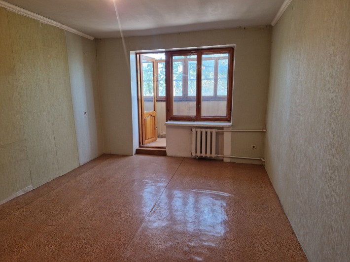 Продам 3 комнатную квартиру - фото 1