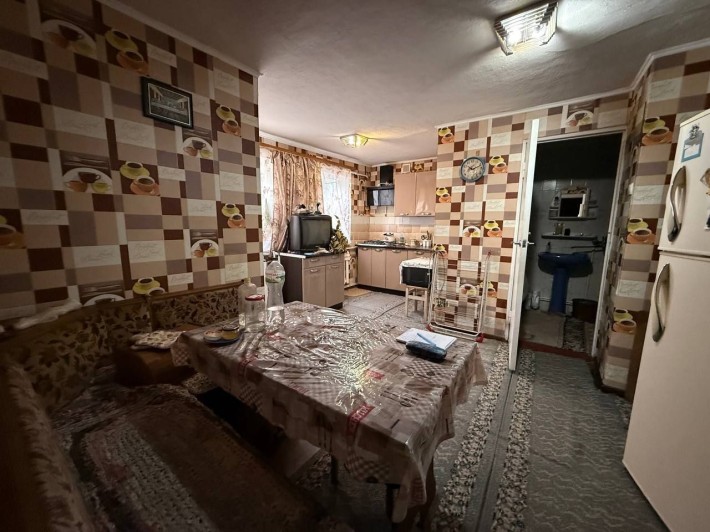 Продам трёх комнатную квартиру в Великодалинском - фото 1