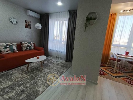 1 кімн. квартира з ремонтом в ЖК Сади Рів'єри. Фонтанка