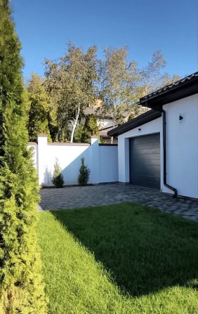 Продам Шикарный дом с евроремонтом на Фонтанке, 150 м2 , ландшафт. - фото 1