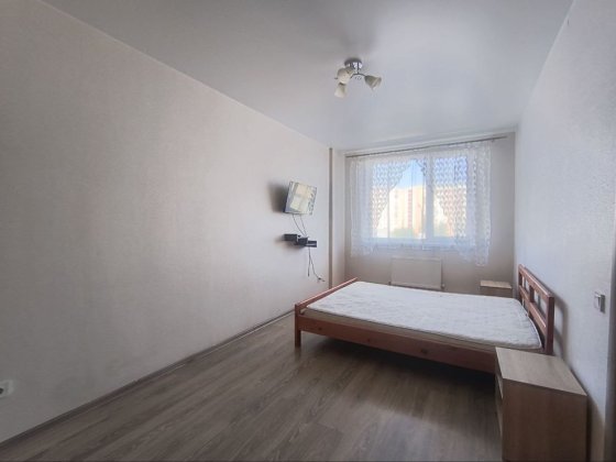 Продам однокомнатную квартиру, жк 7 небо Авангард