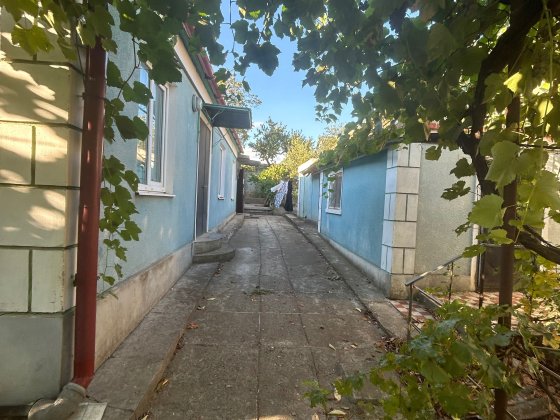 Продам 3 кімнатний будинок в с. Світле, що в 10 хвилинах від м.Одеса Світле