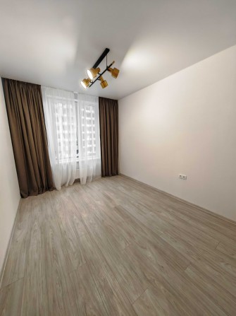 1 комнатная квартира с новым ремонтом в ЖК Акварель-8 на Таирово - фото 1