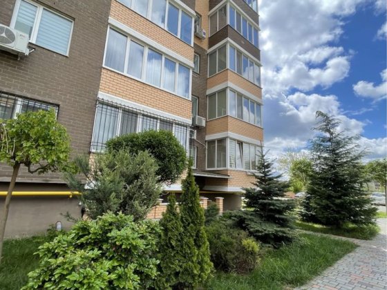 Продам квартиру в Крыжановке,ЖК Набережный Квартал Крыжановка