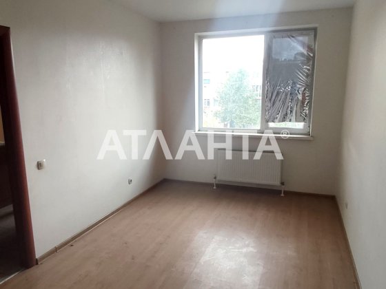 Продам 1 комнатную квартиру на среднем этаже ЖК 7 Небо! Авангард