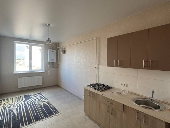 Продам трехкомнатную квартиру, жк 7 небо Авангард