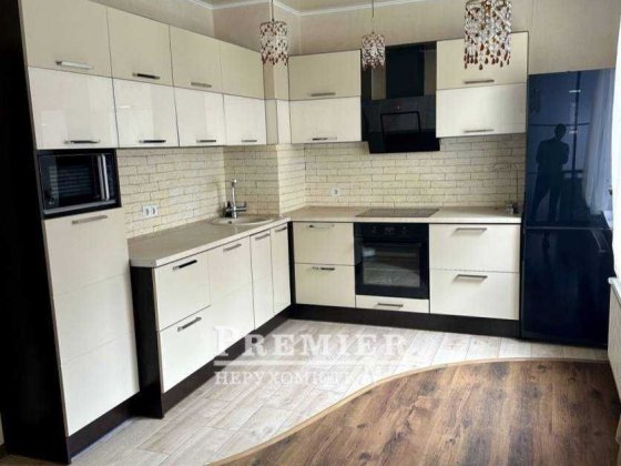 2 комнатная квартира 65 м2 ЖК Радужный Лиманка