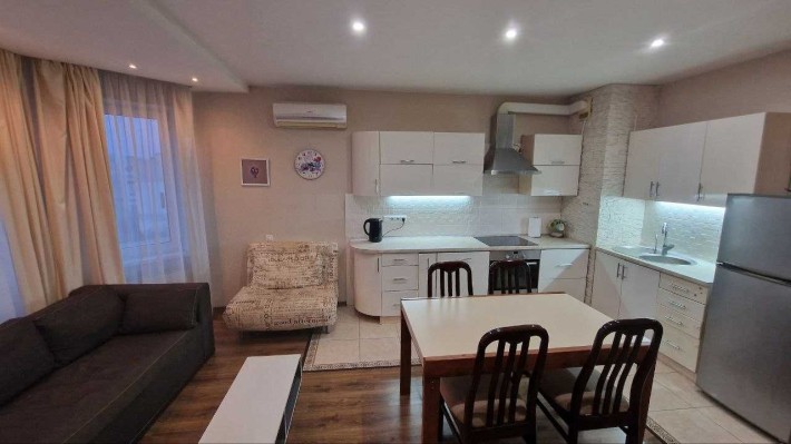 Продам двухкомнатную в Радужном, Таирова - фото 1