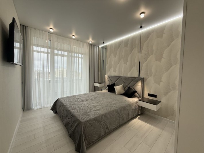 2- комнатная квартира + кухня студия‼️ с ремонтом, мебелью и техникой - фото 1