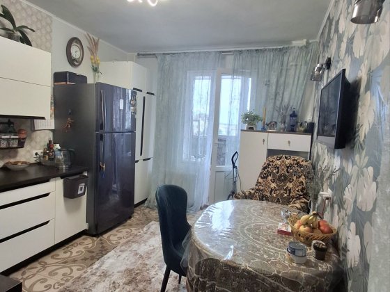 Продам 2к квартиру с индивидуальным отоплением  .