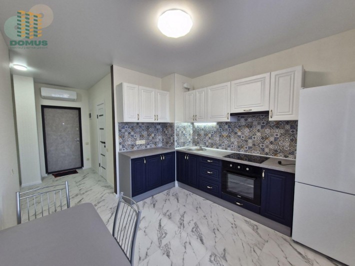 Продам 1 комн в ЖК Радужный. Таирова. Ремонт. Мебель и техника. - фото 1