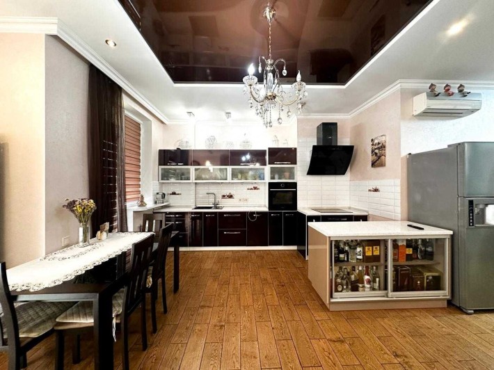 Продам Квартиру в 5 Жемчужине ‼️ 2 ком ‼️ 89 м2 ‼️ низкий этаж - фото 1