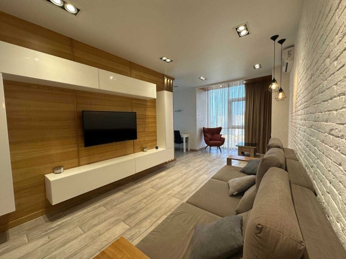 2-х комнатная квартира в ЖК 5 Жемчужина - фото 1