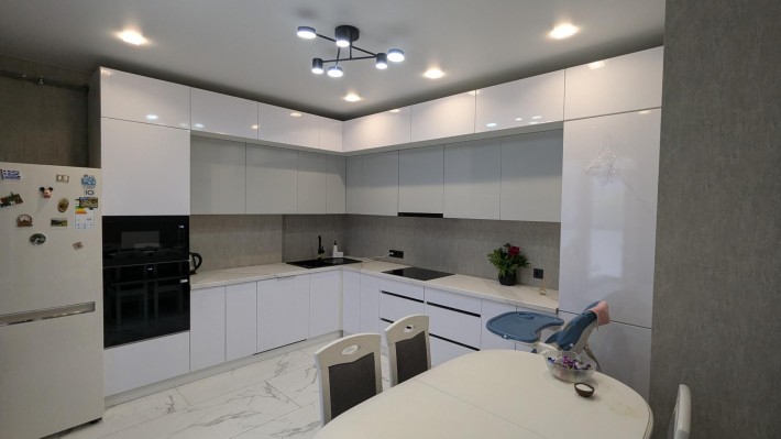 Продам красивую 3 комн в ЖК "Розенталь" (152-313 - фото 1