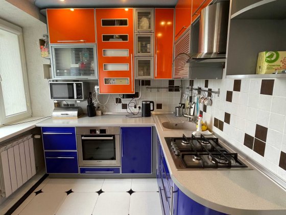 Квартира з ремонтом, побутовою технікою та меблями Кобеляки