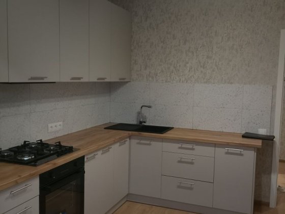 Продається новобудова на ювілейному соборна 285 Обаров