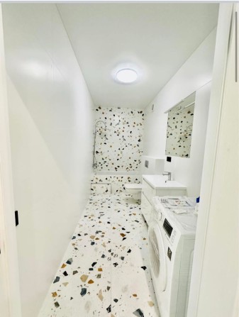 Продаж 1 кім квартири у новому будинку - фото 1