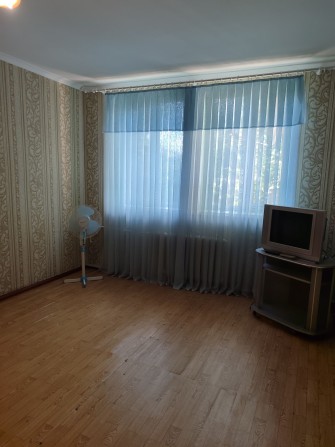 Продам 3 квартиру п Нефтяник - фото 1