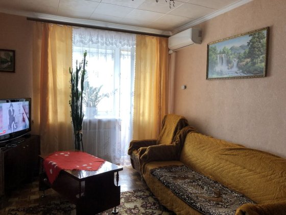 Продам квартиру в центрі Новгород-Сіверського Новгород-Северский