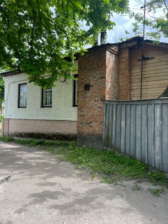 Продам квартиру в центрі міста Остер! - фото 1