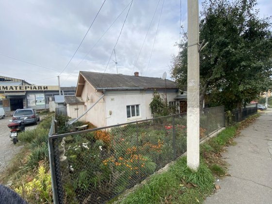 Продам квартиру в будинку Кіцмань