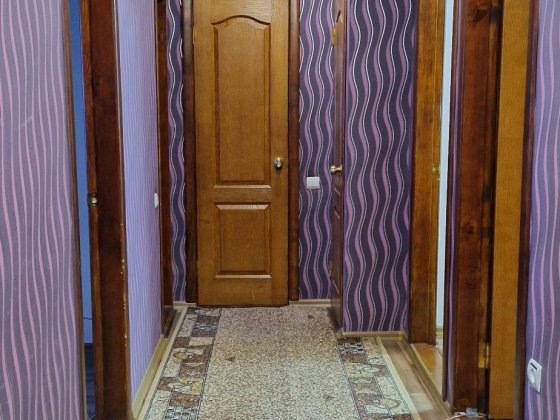 Продам 3 кімнатну квартиру Комишуваха