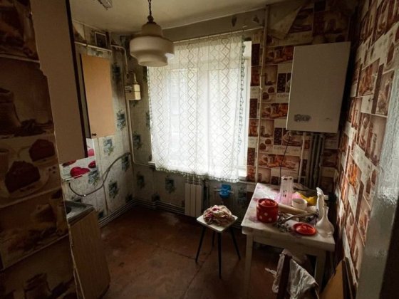 Продам трехкомнатную квартиру Покров