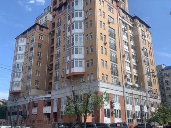 Продаж 1-кімнатної квартири на вул.Почайнинська, 70 Київ