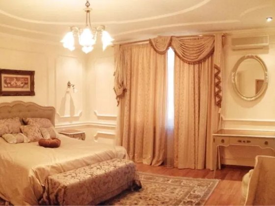 Продаж 4-к квартири вул. Старонаводницька 13