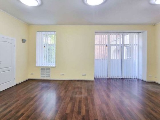 Продаж 2-кімнатної квартири вул. Велика Васильківська Киев