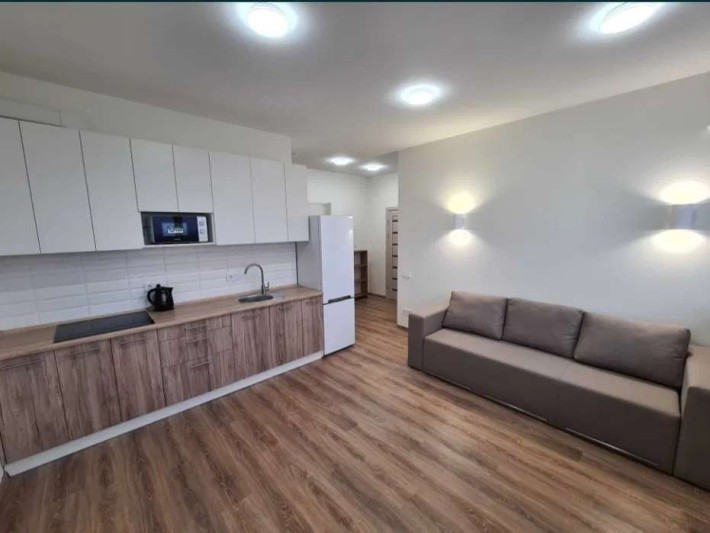 Продаж 2-к квартири вул. Сергія Колоса 3 - фото 1