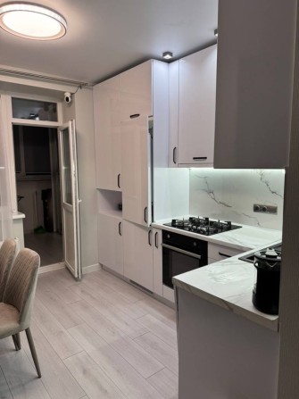 Продаж  квартири  1 к.к. ЖК Сади Вишневі з ремонтом - фото 1