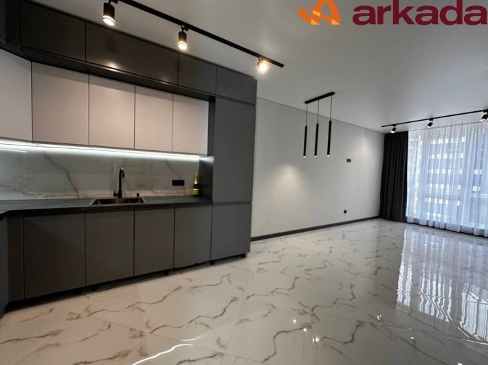 Двокімнатна квартира з ремонтом, Пасічна - фото 1